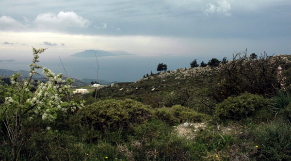 Les Orchidées de Grèce - île de Karpathos (2) Paysages. Photo SFO PCV Jacques Potiron.